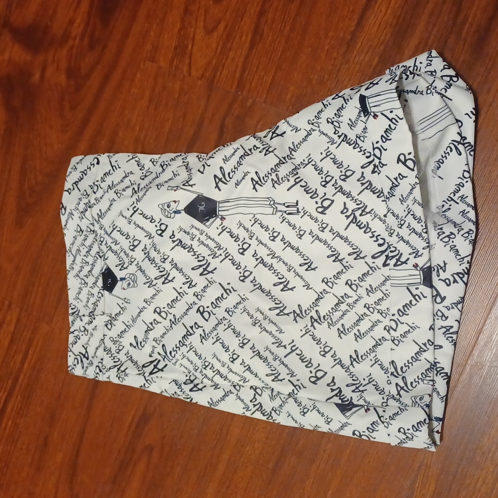 OVi shorts size L